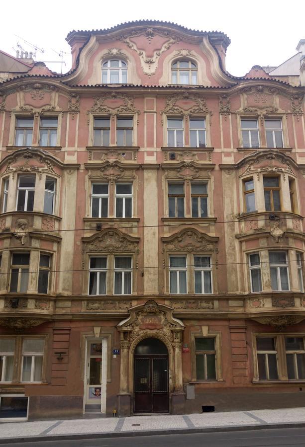Apartment In The Heart Of Praha Exteriér fotografie